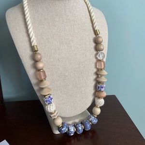 Stella & Dot Abriana Necklace